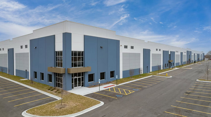 Exterior of 4400 Homerlee industrial building
